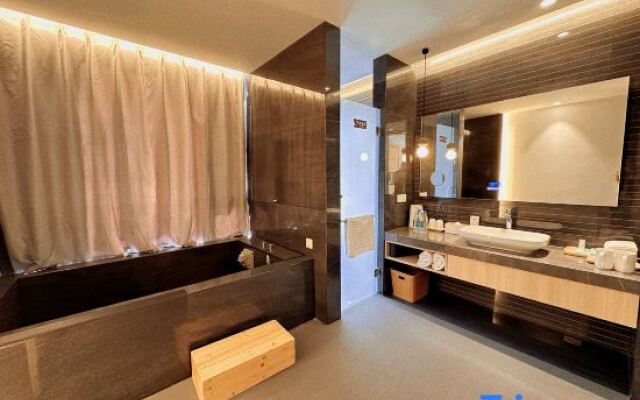 Zhuoyue Health Hot Spring Homestay