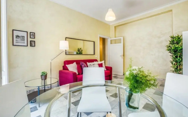 Cosy 2 bed Flat Near San Giovanni