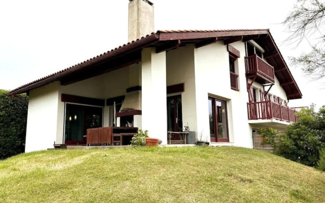 MAISON DU BONHEUR VUE OCEAN BIDART PLAGE 14pers