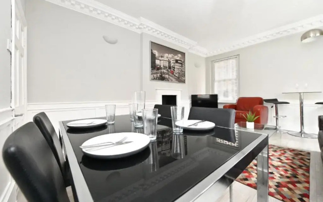 Soho Apartment, Piccadilly & Regent Street