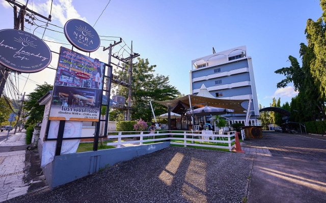 Nora Bukit Hotel By Zuzu