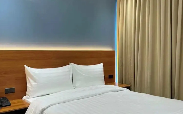 Estela's Hotel and Event Center