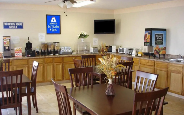 Americas Best Value Inn & Suites Macon at Eisenhower Pkwy