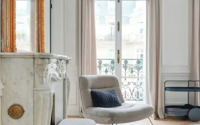 Elegant Apartment - 2br/4p - Arc de Triomphe