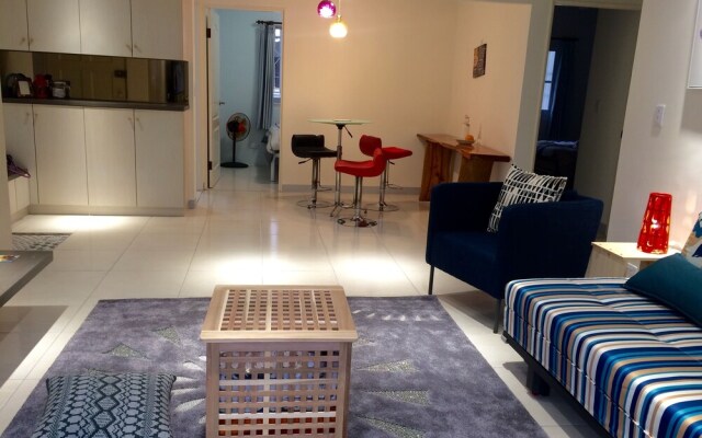 Tainan Zonghua Road Guest House