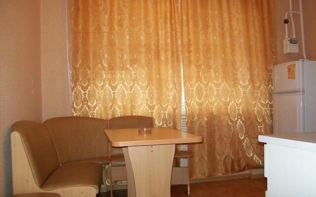 Uyut Hotel