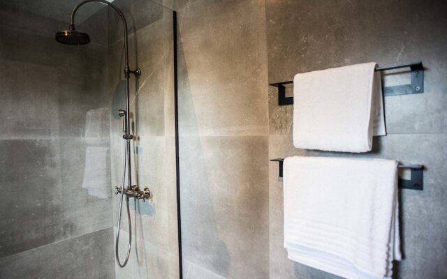 Vault Hotel