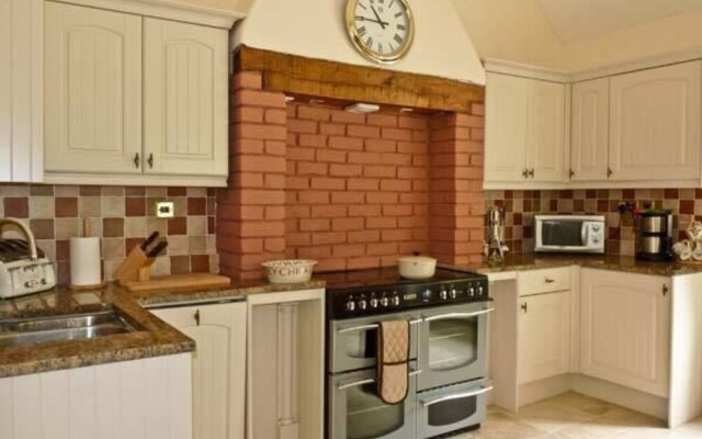Stapledon Lodge
