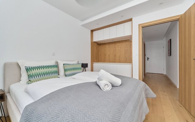 Walo?ska 16 by Renters Prestige