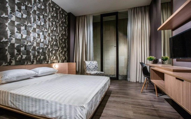 Upscale Suites