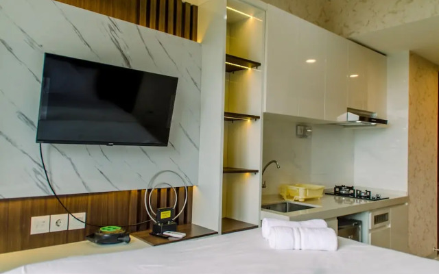 Wonderful Studio Apartment At Sky House Bsd