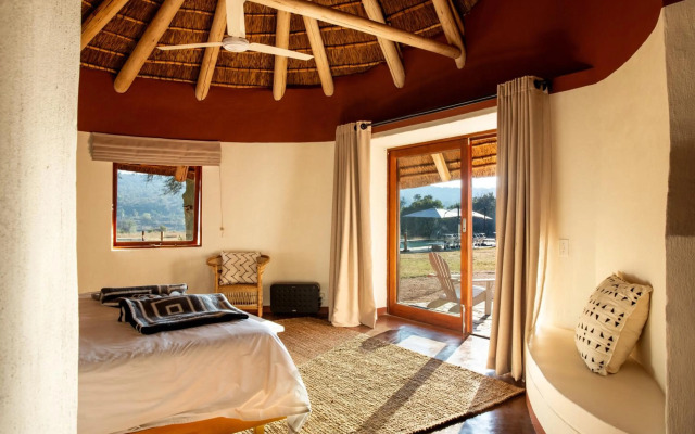 Zebras Crossing Lodge