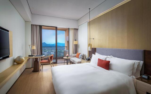 Hongtang Bay Jianguo Resort Sanya