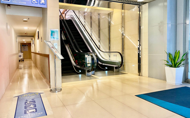 Holiday Inn Express Causeway Bay Hong Kong by IHG