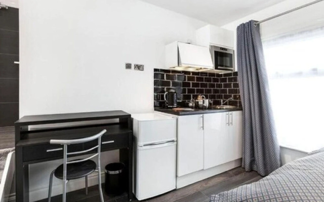 OYO Orchid Apartments