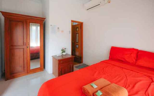 Anugro's Homestay By The Grand Java