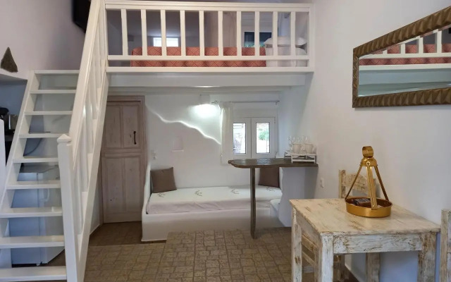 Floras Rooms