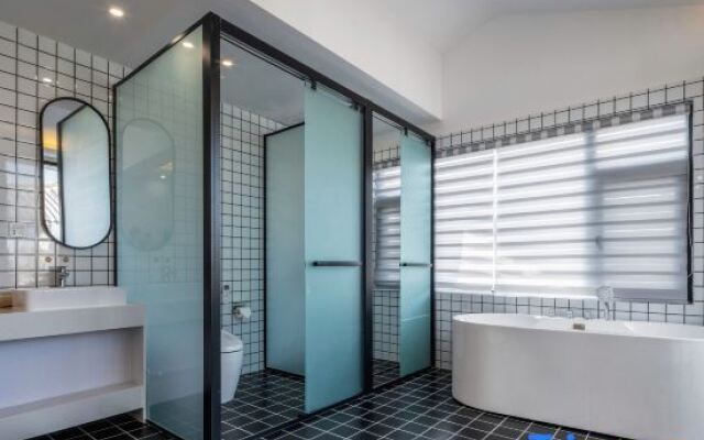 Qinlan·Designer Viewing Courtyard (Lijiang Ancient Town Store)