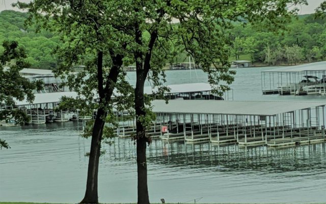Lake House @ Lighthouse Lodge - Lake Views - Bring Your Boat!