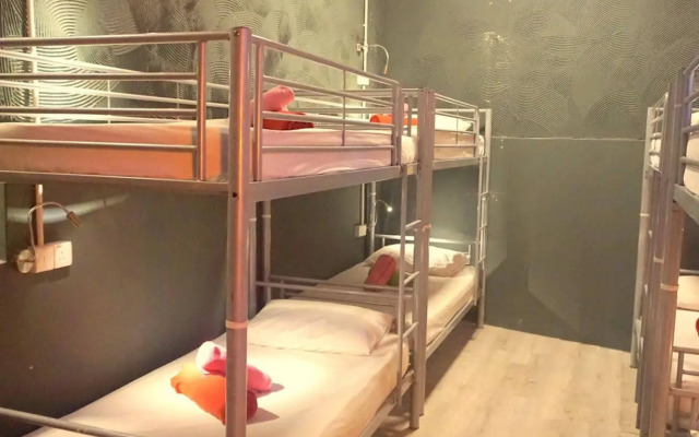 Tropical Guest House