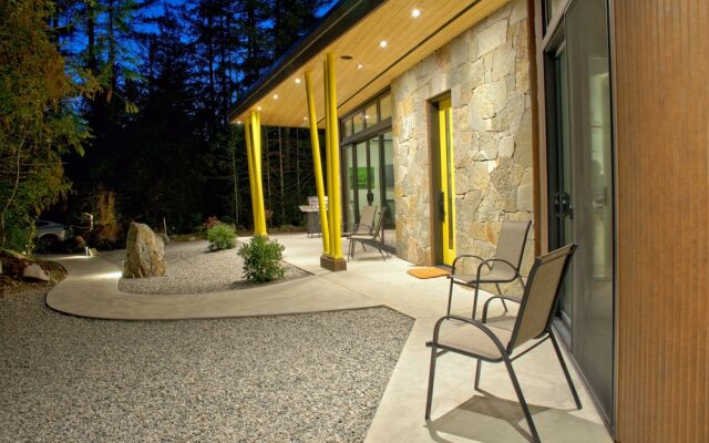 The Shed at Moon Dance