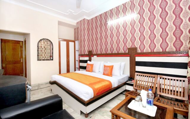 OYO 11377 Hotel Kings residency