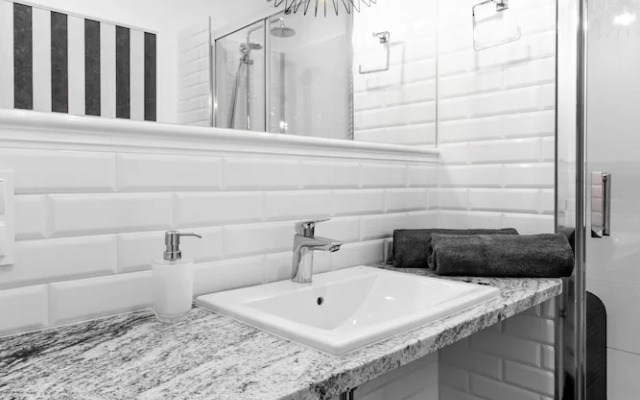 The Warsaw Rising Museum Apartments