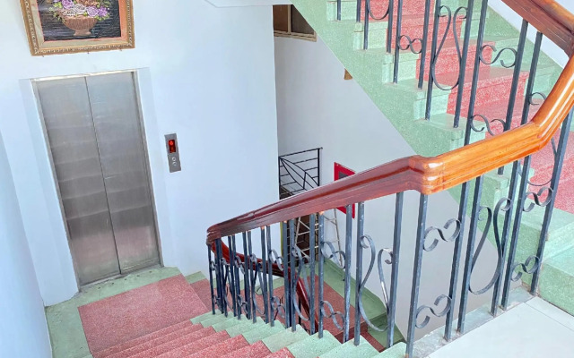 Tran Phung Hotel