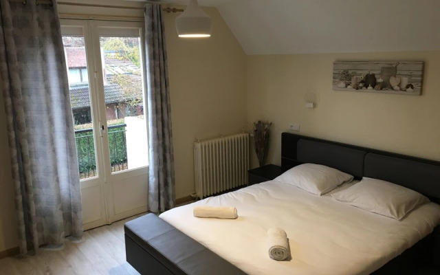 Au Charme du Lac Piscine & Spa 2