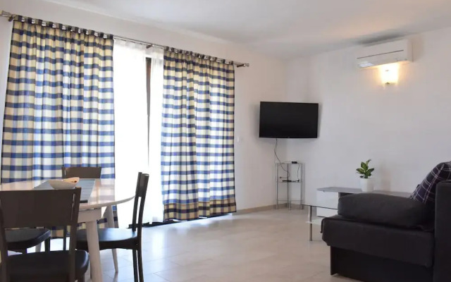 Luxury Apartments Otia