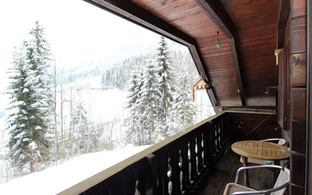 Very Spacious, Detached Holiday Home in Carinthia near Skiing & Lakes