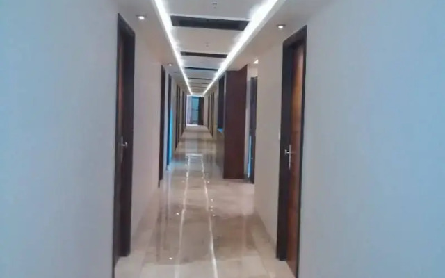Wingston A Treehouse Hotel-Goverdhan