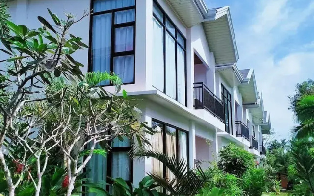 tana mysterious garden resort