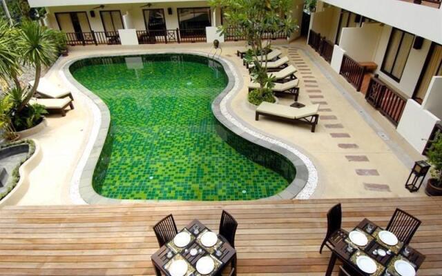 Surin Gate Hotel Phuket