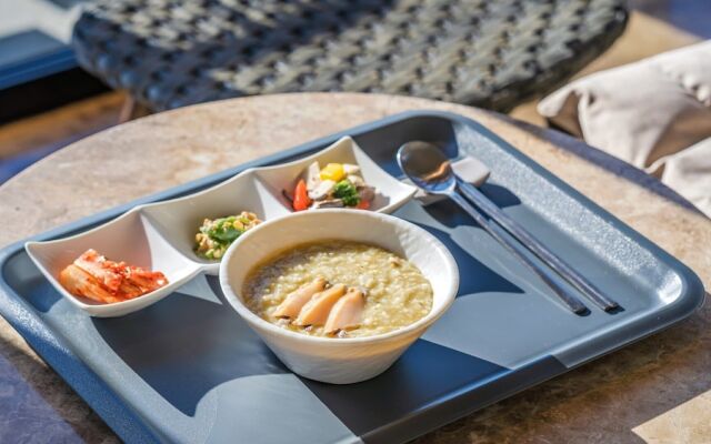 Namhae Lounge 32 Resort A