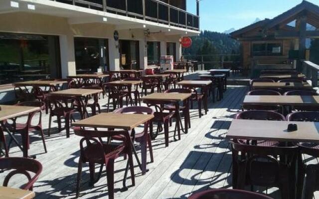 Hotel Restaurant Les Rosieres