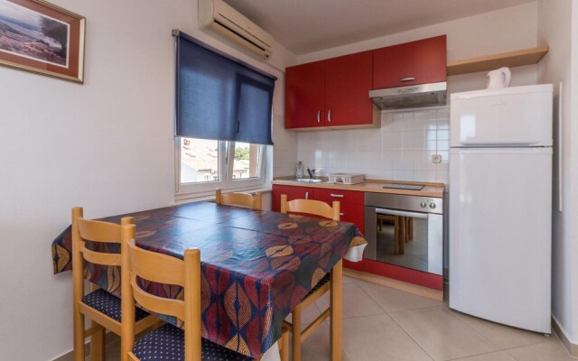 Stunning Apartment in Pakostane With 1 Bedrooms and Wifi