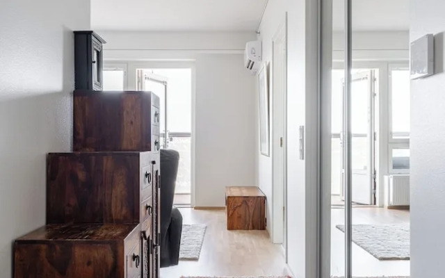 Fabulous 1BR Apt with Sauna & Views