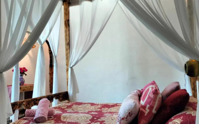 Natural Mystic Hostal