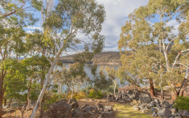 Dauphine 1/23 Townsend Street