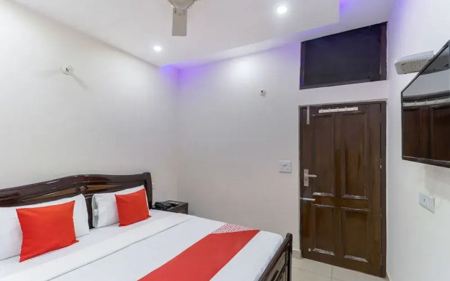 Oyo 45972 Hotel Vasdeva