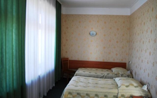 Polonia Palast Hotel