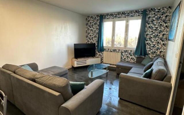 Appartement Meuble Proche du Futuroscope