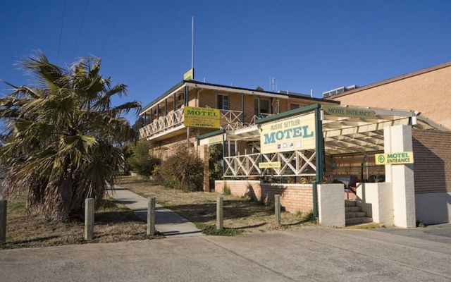 Aussie Settler Motel — 3-star hotel in Queanbeyan