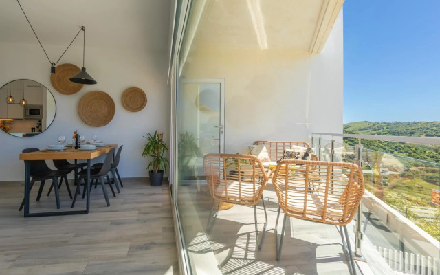 Views, Terrace & Pool - Fibre WIFI - SimplyTarifa