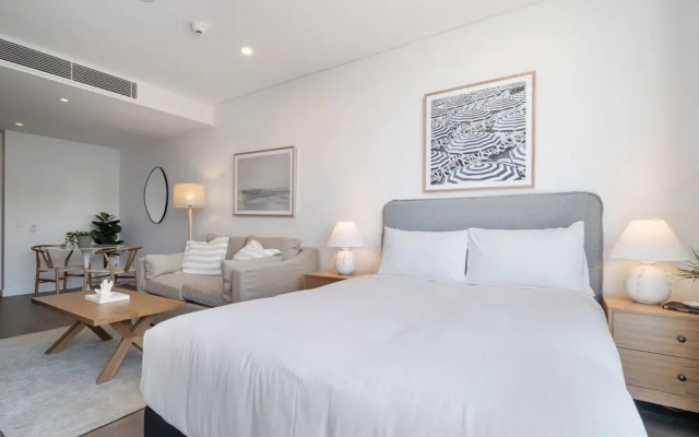 Bright Studio With Rooftop BBQ in Fremantle