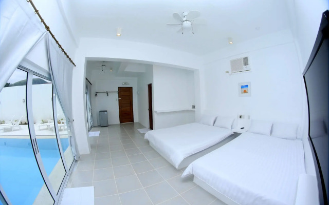 Coron Bluewave Hotel