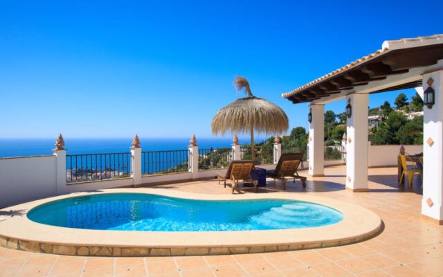 Villa Ariadna
