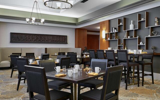 The Inn at Penn, A Hilton Hotel