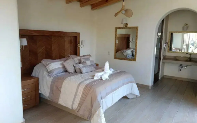 Hotel Centenario Los Arroyitos